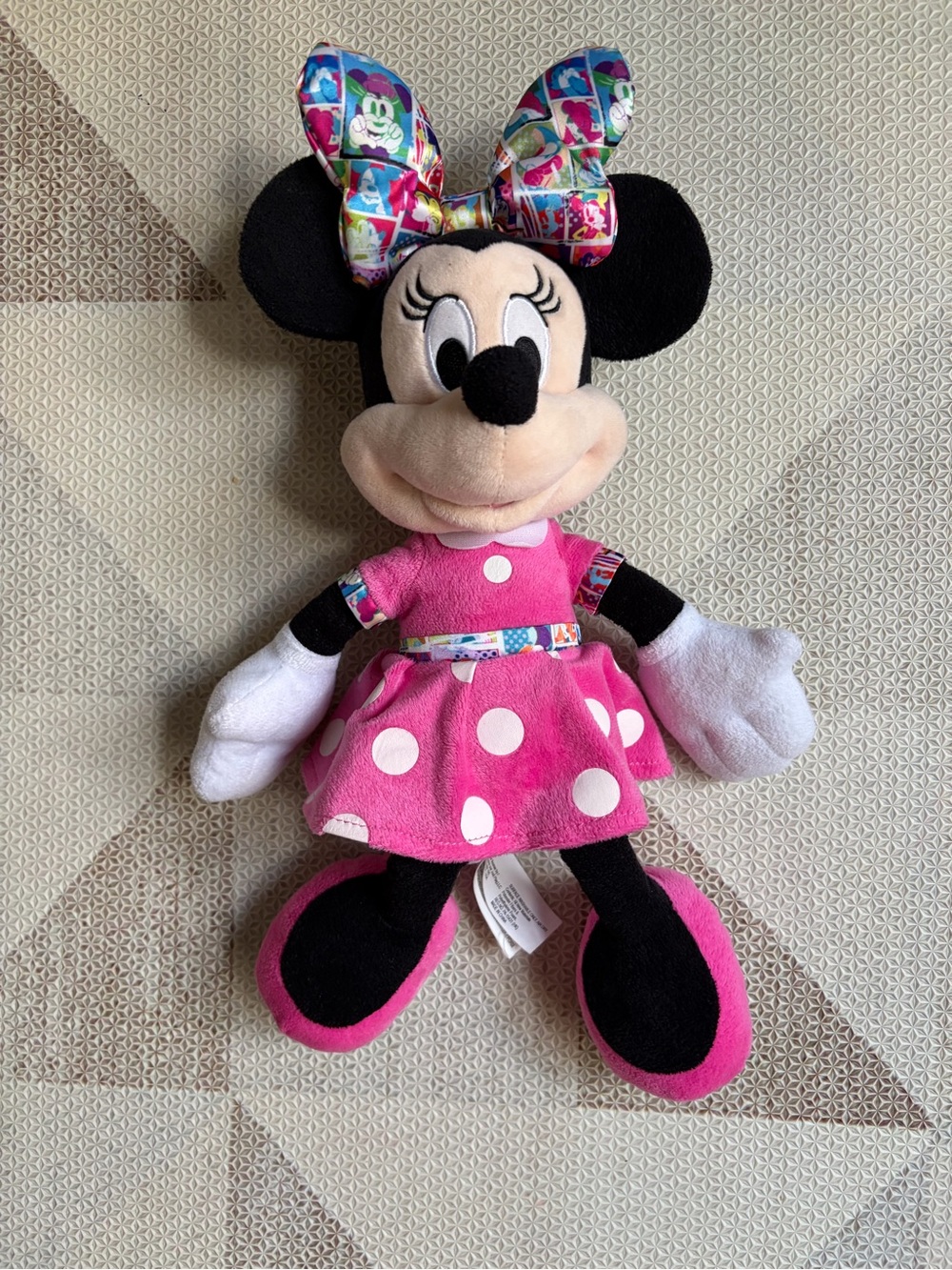 Macy’s Exclusive Minnie Mouse Stuffed Animal